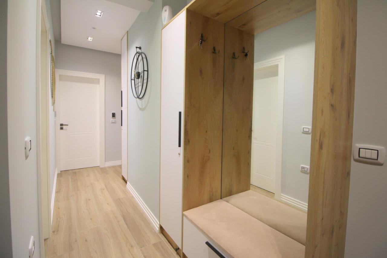 Ngjela Apartments ซารานเดอ ภายนอก รูปภาพ